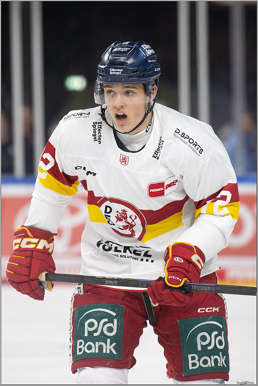 PENNY DEL; Koelner Haie-Duesseldorfer EG ; Koeln, 16.02.2025